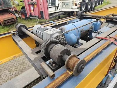 Demag 5000KG P625H8 bovenloopkraan – 5 ton – industriële kraan – 1971 — photo 9 of 13