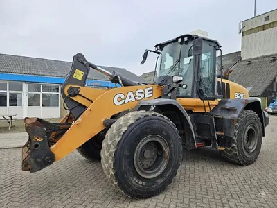 Case 821G wiellader – 230 PK – shovel - 4x4 — photo 1 of 20