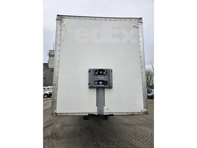 Fruehauf DISC Gesloten Oplegger 2005 – 2 Assen – BPW – Trommelremmen – Luchtvering – Box Trailer — photo 2 of 15