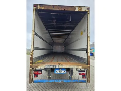 Fruehauf DISC Gesloten Oplegger 2005 – 2 Assen – BPW – Trommelremmen – Luchtvering – Box Trailer — photo 6 of 15