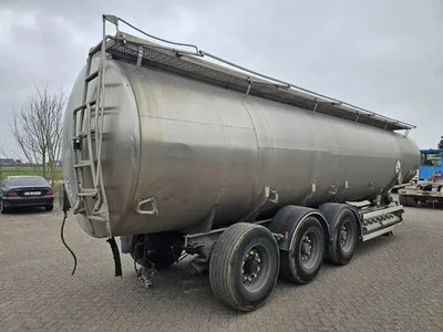 Magyar RVS Tankoplegger – 3 Assen – Luchtvering – Tank Trailer – Stainless Steel — photo 4 of 15