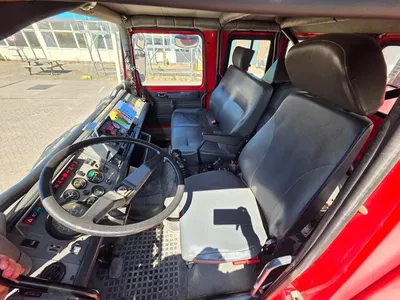 Renault M210 Brandweerwagen 2000 – 4x4 – Dubbele Cabine — photo 9 of 20