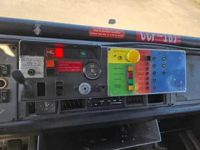 Renault M210 Brandweerwagen 2000 – 4x4 – Dubbele Cabine — photo 11 of 20