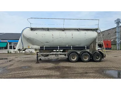 Spitzer Cement Trailer – 43m3 – Silo Oplegger – 3 Assen – Bulk Transport — photo 4 of 20