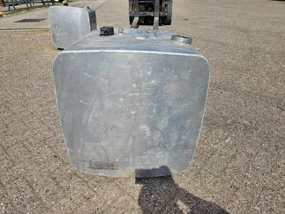 MAN Mercedes Actros Brandstoftank Mercedes Actros – 290L – MAN – Diesel Tank – Truck Onderdeel — photo 4 of 13