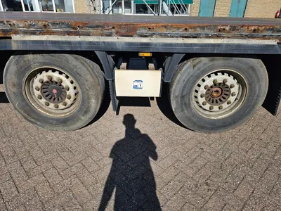 Krone 2-assige platte oplegger - SAF assen - Schijfremmen - Luchtvering - 30 Ton — photo 15 of 20