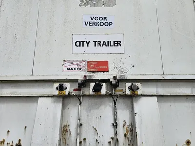 Moeyersons Gesloten Oplegger 2009 - 3x stuuras - Mercedes assen - Schijfremmen - Luchtvering - Dhollandia Laadklep - Boxtrailer — photo 10 of 20