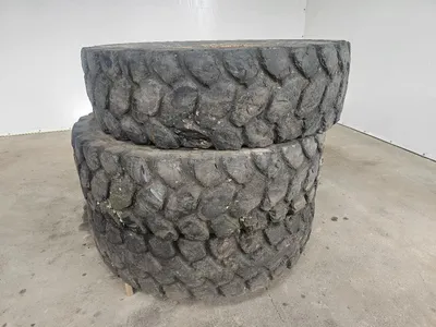 Michelin 18.00 R33 — photo 1 of 7