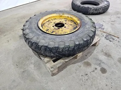 Goodyear 11.00-24 Band – Truck / Industrie Band – Heavy Duty — photo 9 of 12