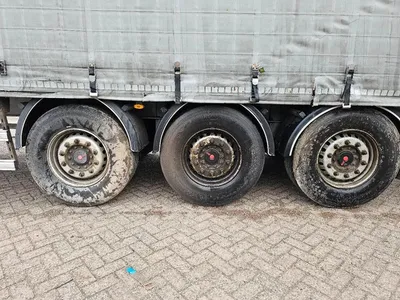 Fruehauf Schuifzeil Oplegger – 3 Assen – 2017 – Curtainsider / Tautliner — photo 19 of 20