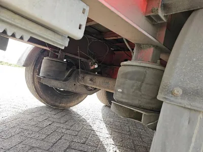 Fruehauf Gesloten Oplegger – FST4 – 3 Assen – Laadklep – Box Trailer - Schijfremmen - Luchtvering - Liftas - 2013 — photo 16 of 18