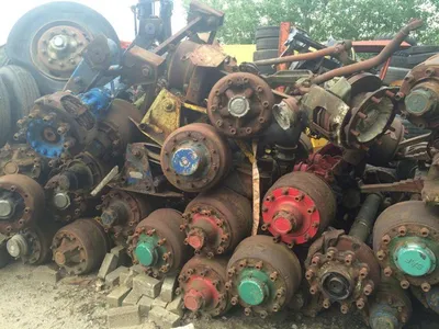 MISCELLANEOUS 50 Axles oplegger assen — photo 3 of 9