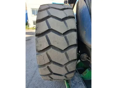 Michelin 29.5 R29 Band – EM Band – Zwaar Materieel – Goede Staat – ±2300 KG — photo 3 of 9