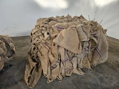 Unbranded BURLAP SACK — photo 4 of 4