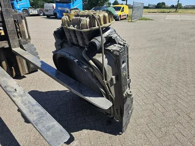 MAN BERH Radiator radiateur / koelradiator voor MAN TGX / TGA / TGS — photo 5 of 15