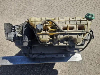 MAN BERH Radiator radiateur / koelradiator voor MAN TGX / TGA / TGS — photo 9 of 15