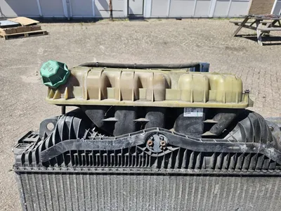 MAN BERH Radiator radiateur / koelradiator voor MAN TGX / TGA / TGS — photo 11 of 15