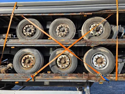 Van Hool 3B2011 - BPW - DISC Stapel van 5 3-assige schuifzeiltrailers - Luchtvering - Schijfremmen - 39 Ton - 2004 - Klaar voor Export — photo 13 of 15
