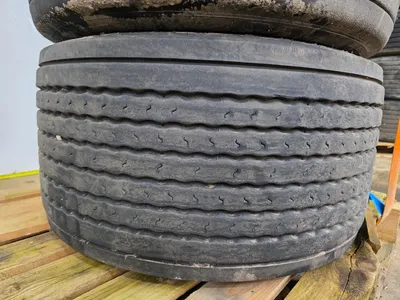 Michelin 445/45 R19.5 Band – Trailer Band – Goede Staat – Direct Inzetbaar — photo 13 of 13