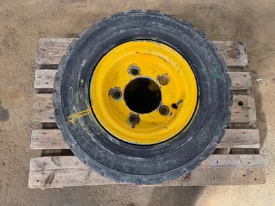 Michelin Starbil'X 7.00 R12 Band – Heftruck Band — photo 3 of 7