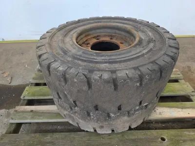 Magnum Solideal 7.00-12 Band – Heftruck Band – Massief Rubber — photo 2 of 6
