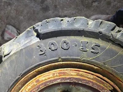 Bergougnan 300-15 Bandenset – Heftruck Band – Goede Staat — photo 9 of 9