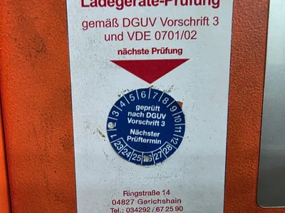 Linde. 16 - Toyota 24V 30A battery Palletwagen 1600KG - Toyota 24V 30A accu -Handpallettruck - 2012 — photo 15 of 17