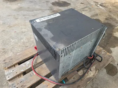 Willen Brock 48V 100A Battery charger 48V 100A Acculader — photo 5 of 10