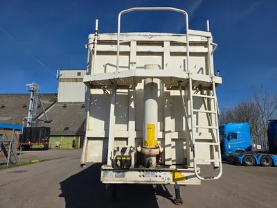 Stas Kippertrailer - SAF - Schijfremmen - Luchtvering - 38 Ton - WABCO SmartBoard - Export — photo 2 of 20