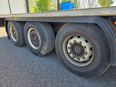 Kögel 3-assige oplegger - SAF assen - Schijfremmen - Liftas - Luchtvering - 39 Ton — photo 15 of 16