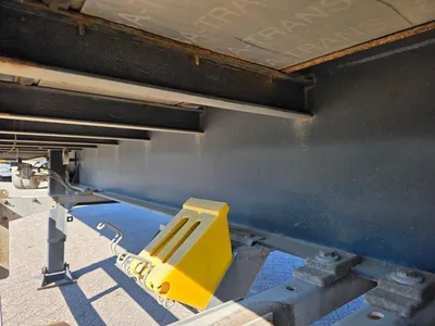 LAG 3-assige gesloten oplegger - BPW assen - Liftas - Schijfremmen - Luchtvering - 2010 — photo 19 of 20