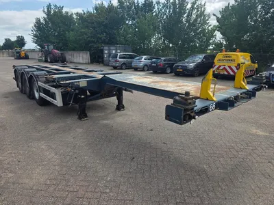 Nooteboom container chassis - 3 ROR assen - Trommelremmen - Luchtvering - Lift as - Twistlock - Reserve band - 40ft HC - 30 ft - 20 ft - 10ft — photo 3 of 15