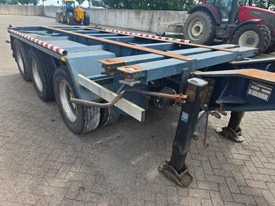 Netam-Fruehauf 3-assige containerchassis - SMB assen - Trommelremmen - Luchtvering - Twist Lock - Dubbel lucht - 12 banden - 40 Ft - 30 FT - 20 FT - — photo 11 of 17