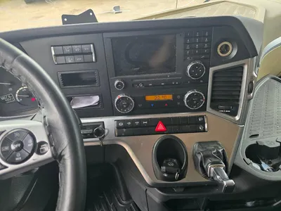 Mercedes-Benz ACTROS 1842 Blue Efficiency Power - Trekker - Euro 6 -2013 — photo 17 of 20