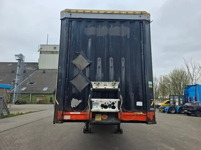 Krone 3-assige Schuifzeiltrailer - BPW - Trommelremmen - Luchtvering - 445/45 R19.5 - 39 Ton - Mega - 2015 — photo 2 of 20