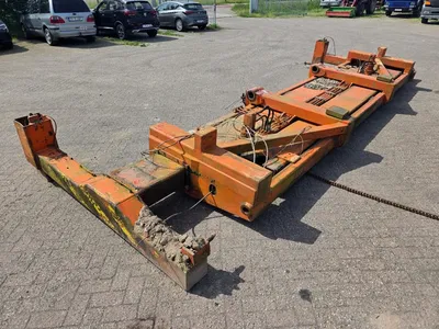Unbranded Container spreader Container Spreader – Container Handling Equipment – Geschikt voor Transport & Export — photo 6 of 10